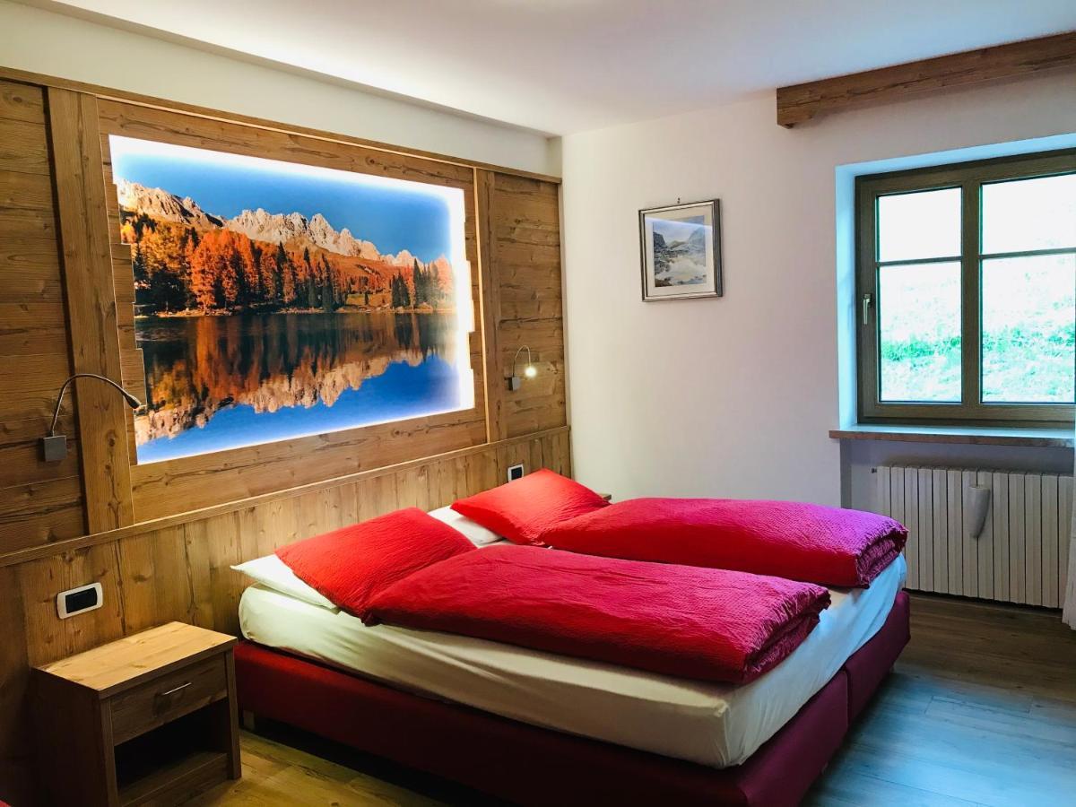 Rifugio Capanna Passo Valles Falcade Eksteriør bilde