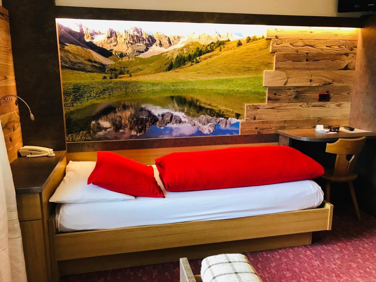 Rifugio Capanna Passo Valles Falcade Eksteriør bilde