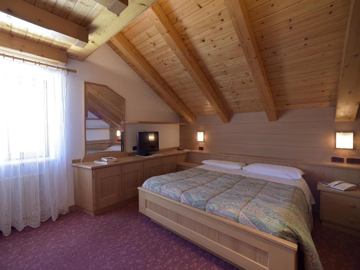 Rifugio Capanna Passo Valles Falcade Eksteriør bilde
